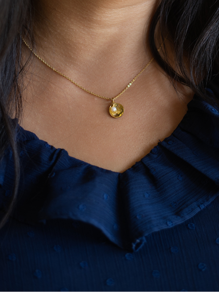 'Surrounded' Necklace